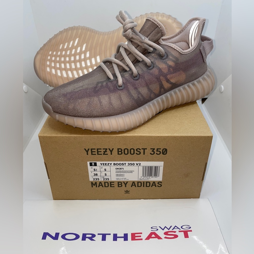 Adidas Yeezy Boost 350 V2 Mono Mist GW2871 Size 5.5 BRAND NEW DS